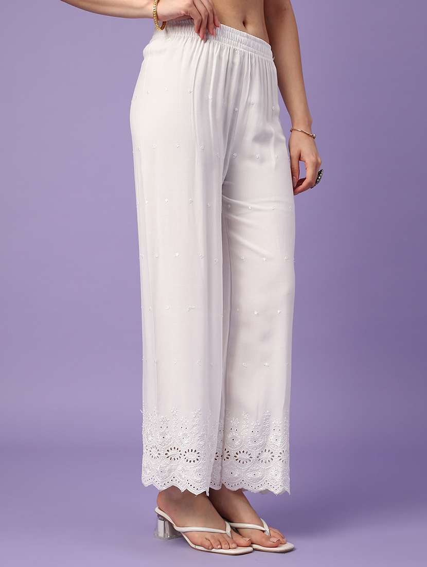 women off white rayon flared palazzo