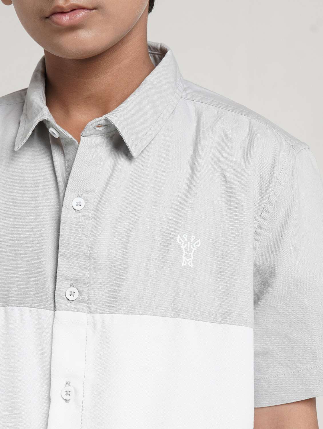 boys color blocked collared short sleeve shirt - 22354303 -  Standard Image - 5