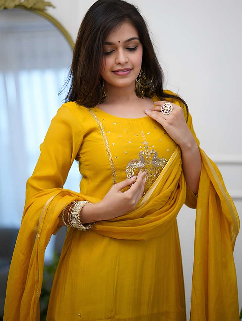 women solid with work three quarter sleeve kurta pant with dupatta set - 22354332 -  Standard Image - 5