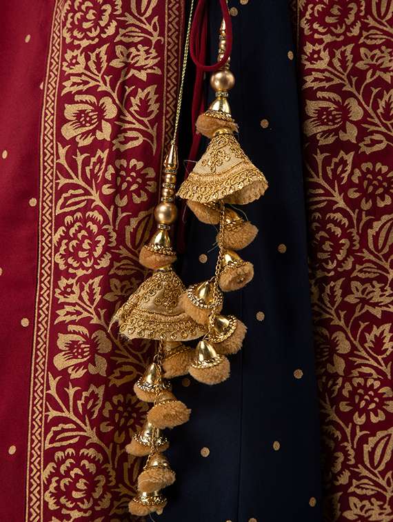 women printed skirt top with shrug set  - 22354523 -  Standard Image - 5