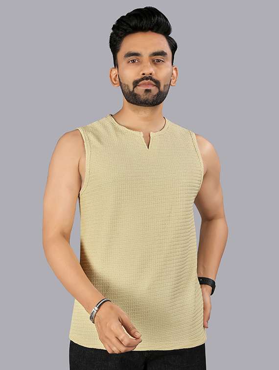 men textured sleeveless t-shirt
