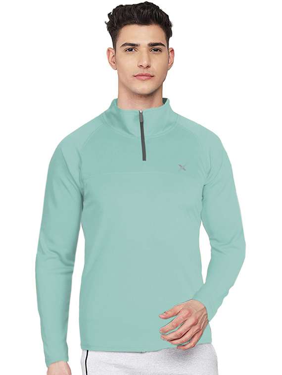 men solid long sleeve sports t-shirt