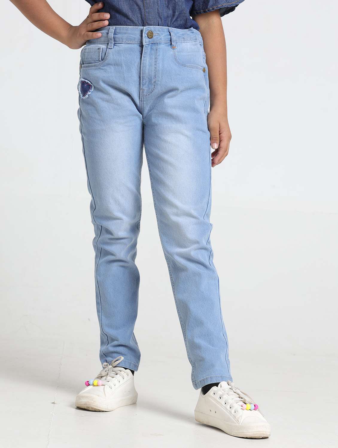 girls solid mid rise slim fit jean