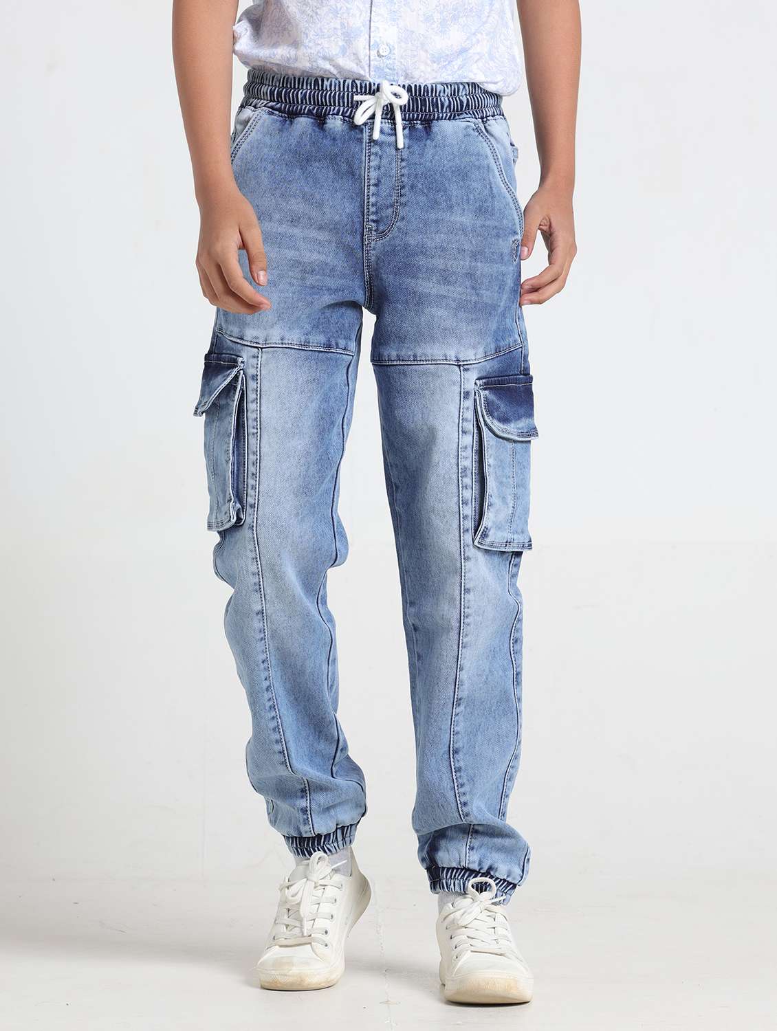 boys solid mid rise cargo jogger