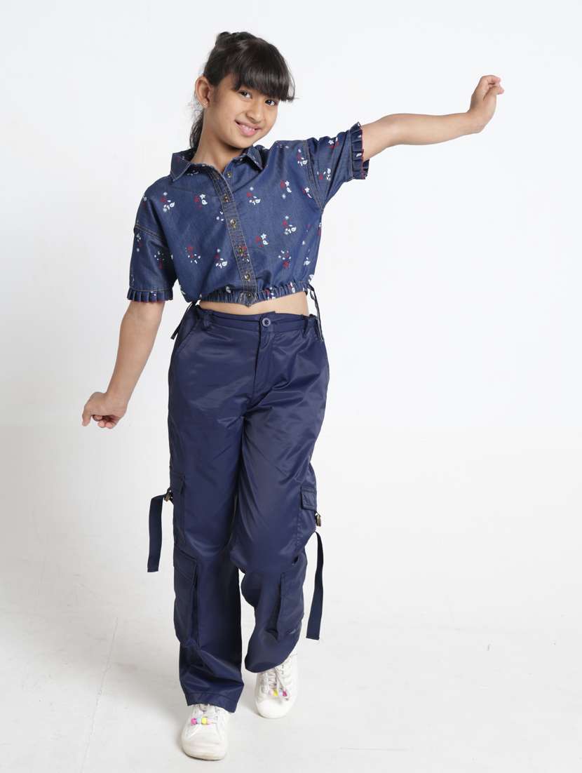 girls printed collared short sleeve crop top - 22356445 -  Standard Image - 5