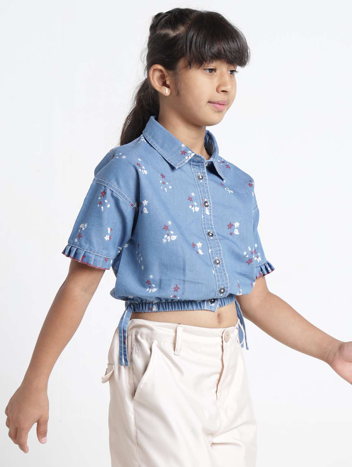 girls printed collared short sleeve crop top - 22356446 -  Standard Image - 3