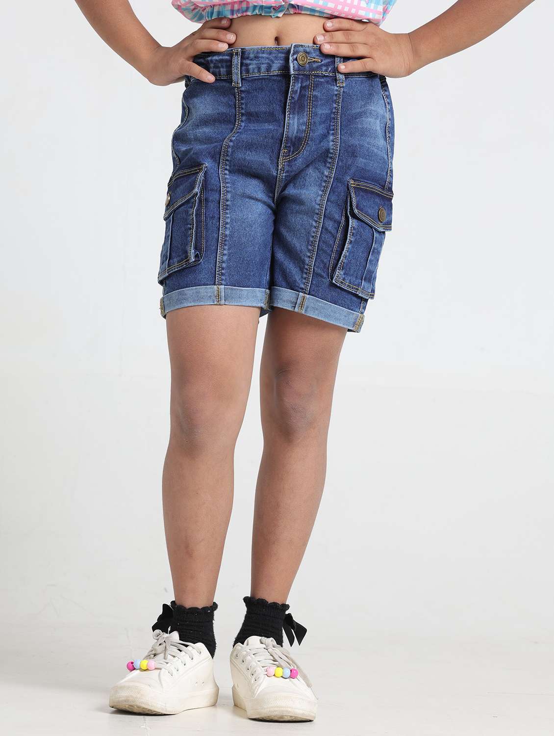 girls solid mid rise denim cargo shorts