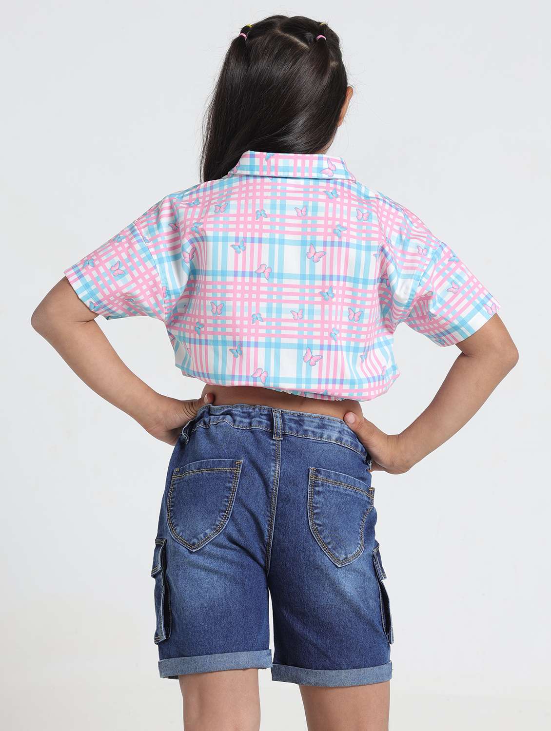 Girls Solid Mid Rise Denim Cargo Shorts - 22356455 -  Standard Image - 3
