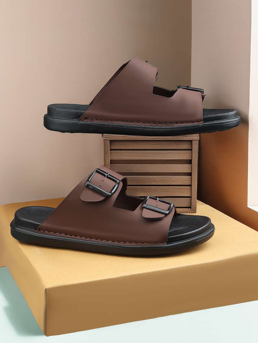 men solid slip on sandal