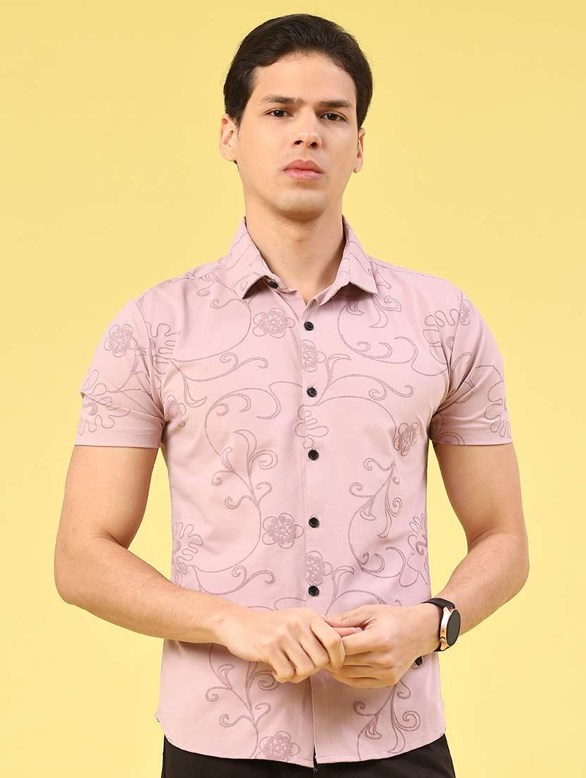 men printed collared short sleeve shirt