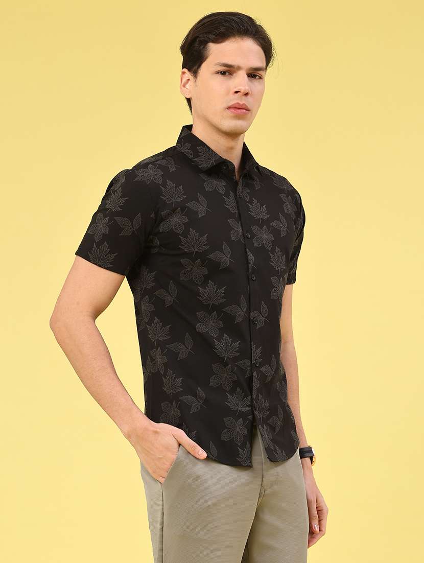 men printed short sleeve slim fit casual shirt - 22357205 -  Standard Image - 3