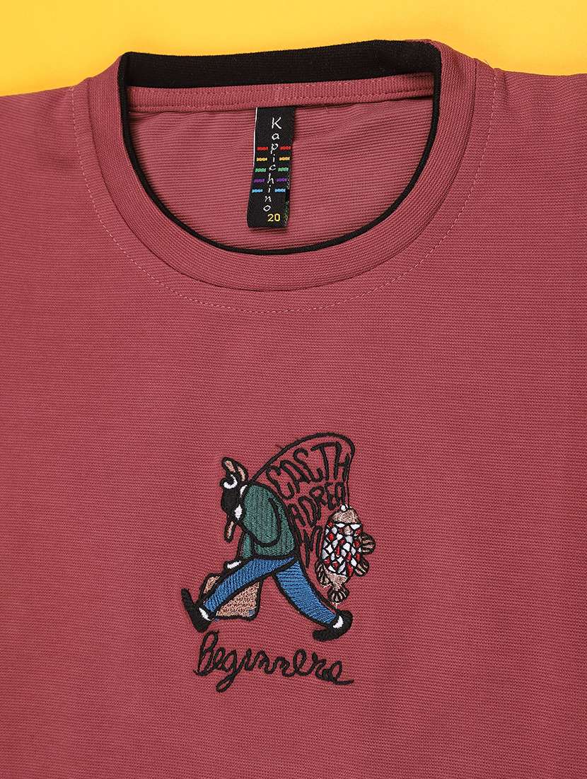 maroon cotton front print tee - 22357305 -  Standard Image - 3