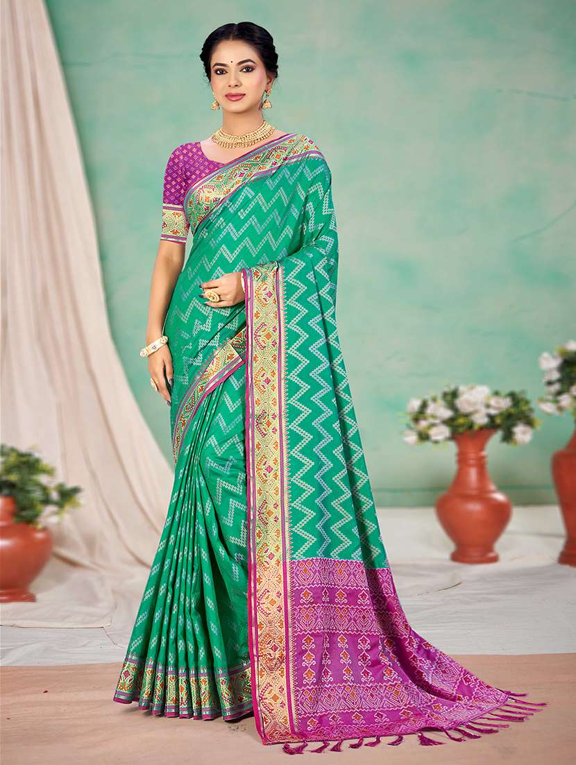 women self design patola saree with blouse