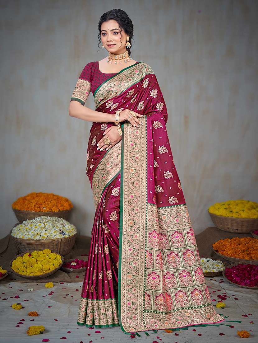 women self design banarasi saree with blouse