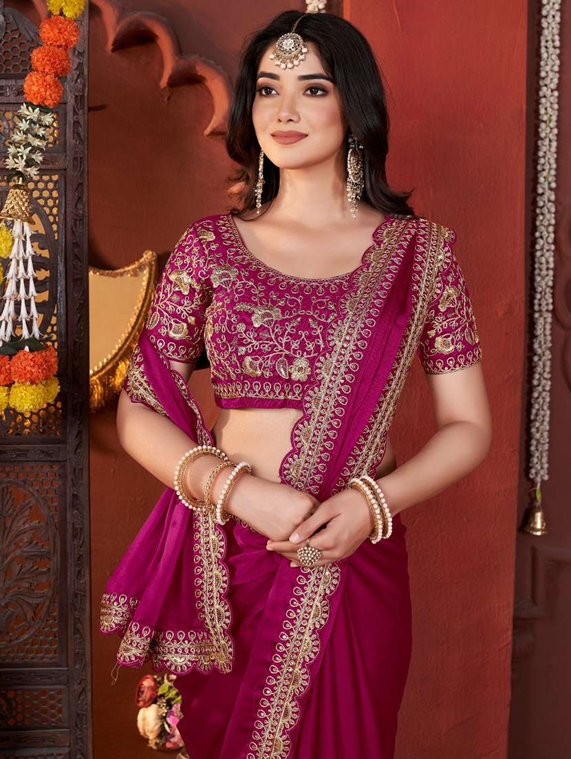 Women Solid With Bordered Saree With Blouse - 22357836 -  Standard Image - 3