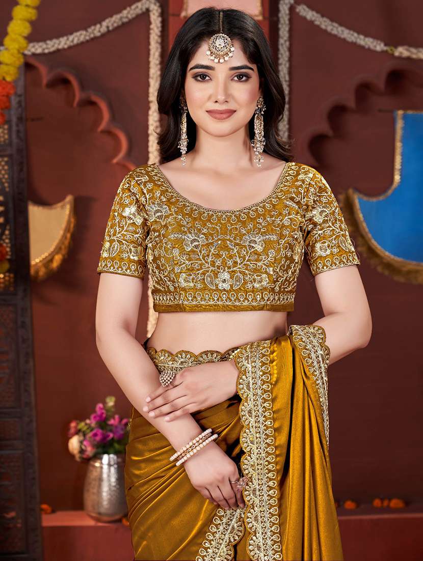 women solid with bordered saree with blouse - 22357837 -  Standard Image - 5
