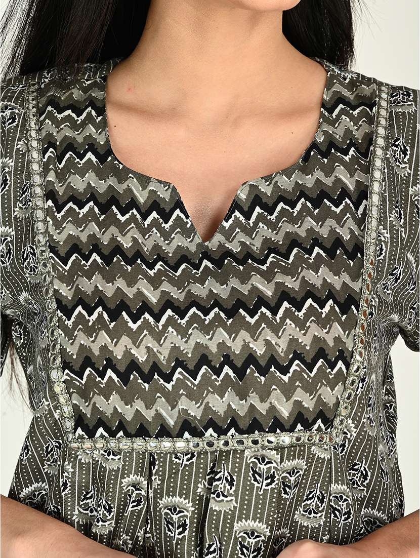 women printed three quarter sleeve kurta pant with dupatta set - 22357939 -  Standard Image - 5