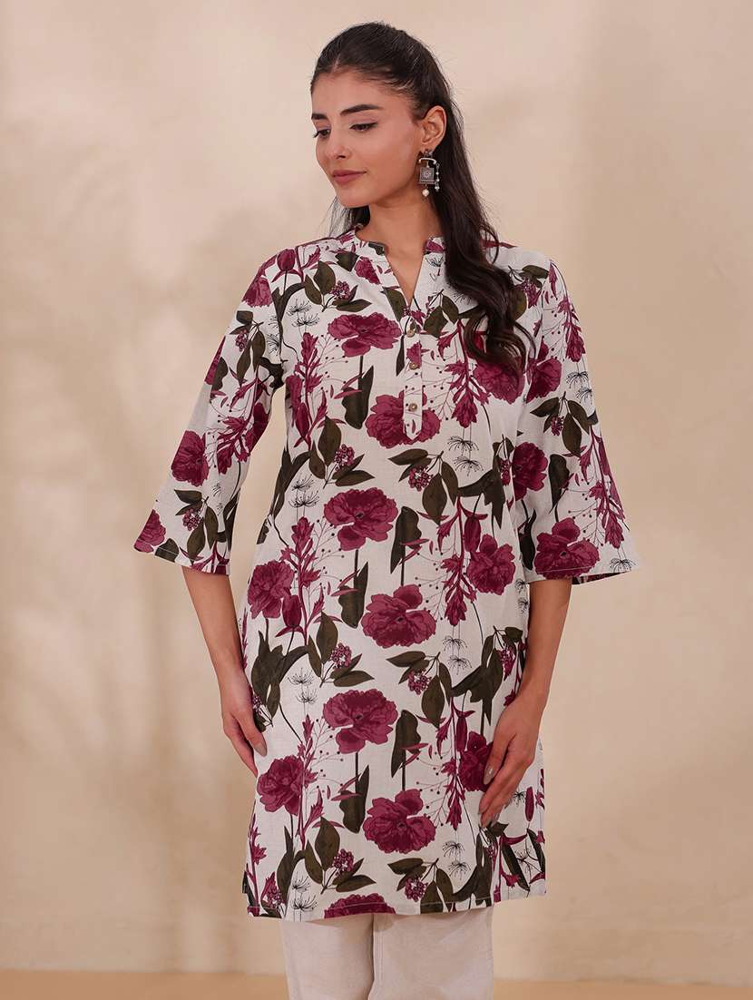 women floral printed three quarter sleeve straight kurta - 22358079 -  Standard Image - 3