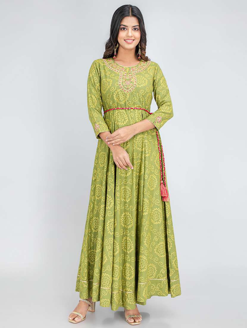 women foil printed three quarter sleeve ethnic dress