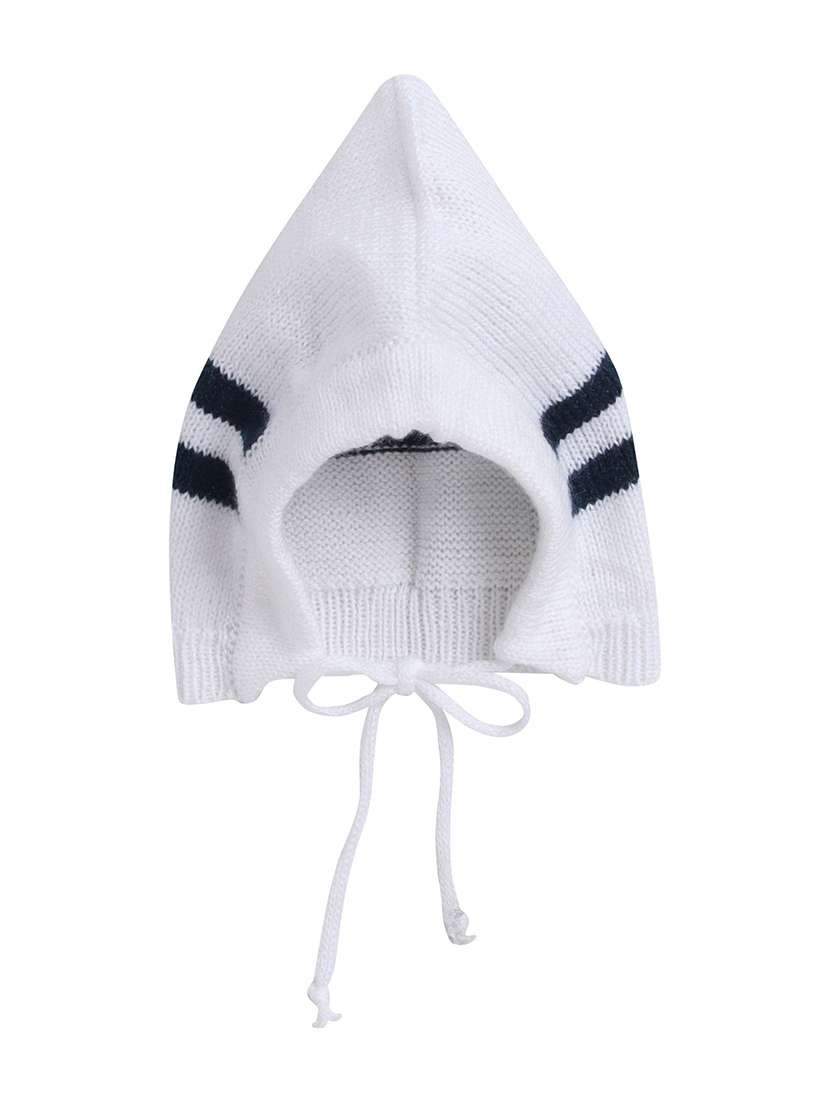 kids sweater with woolen socks & cap - 22358618 -  Standard Image - 3