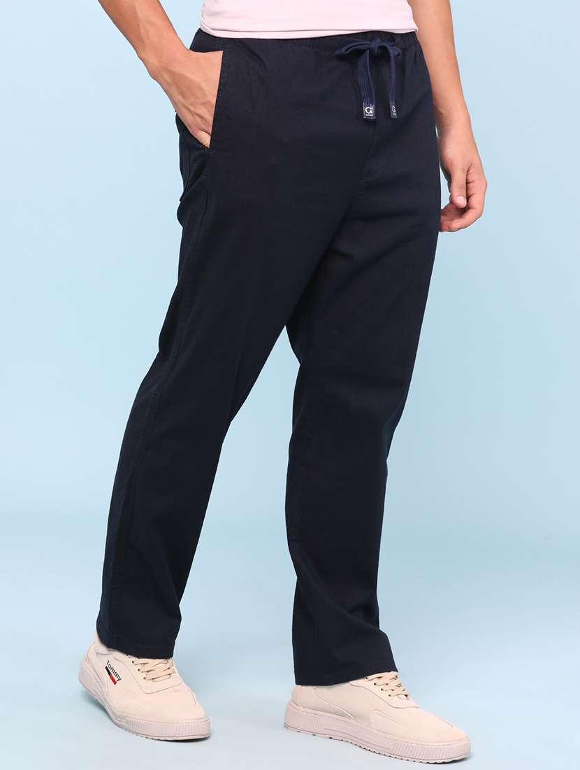 men solid mid rise regular fit cargo  - 22359224 -  Standard Image - 3