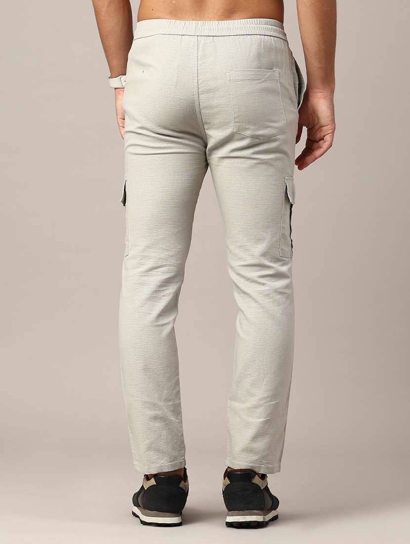 men solid mid rise regular fit cargo  - 22360129 -  Standard Image - 3
