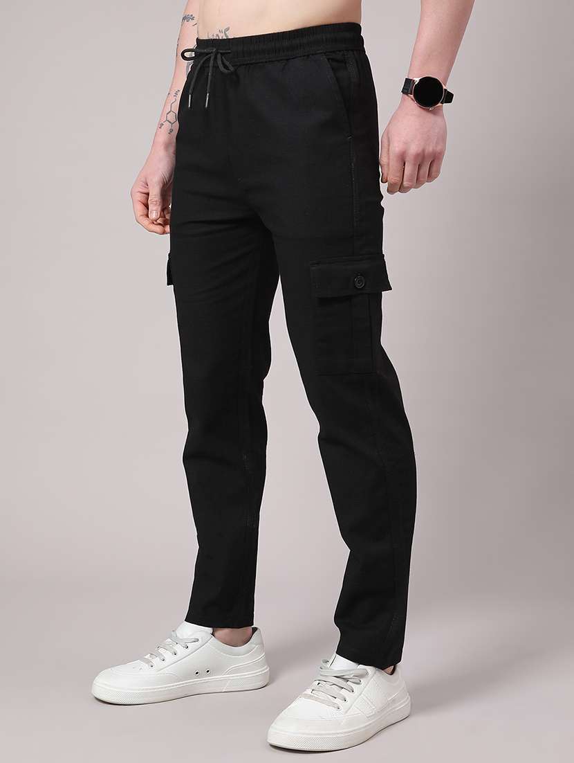 men solid mid rise regular fit cargo 