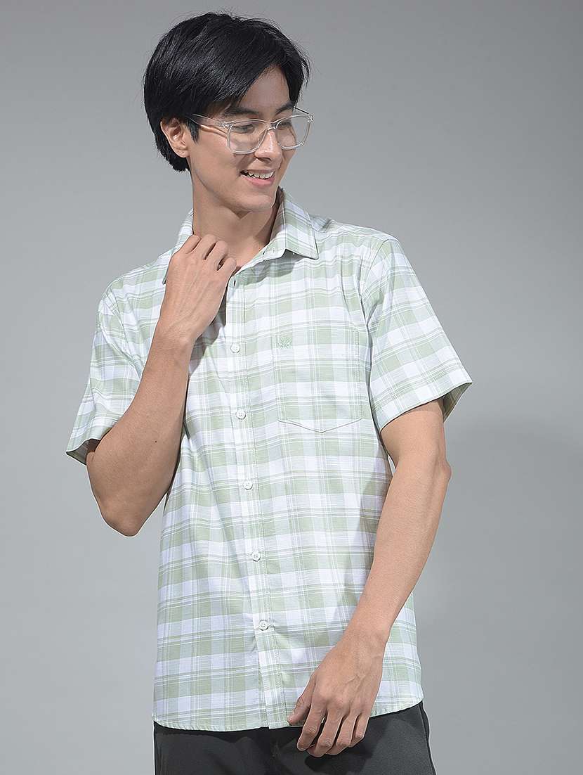 men checkered short sleeve regular fit casual shirt