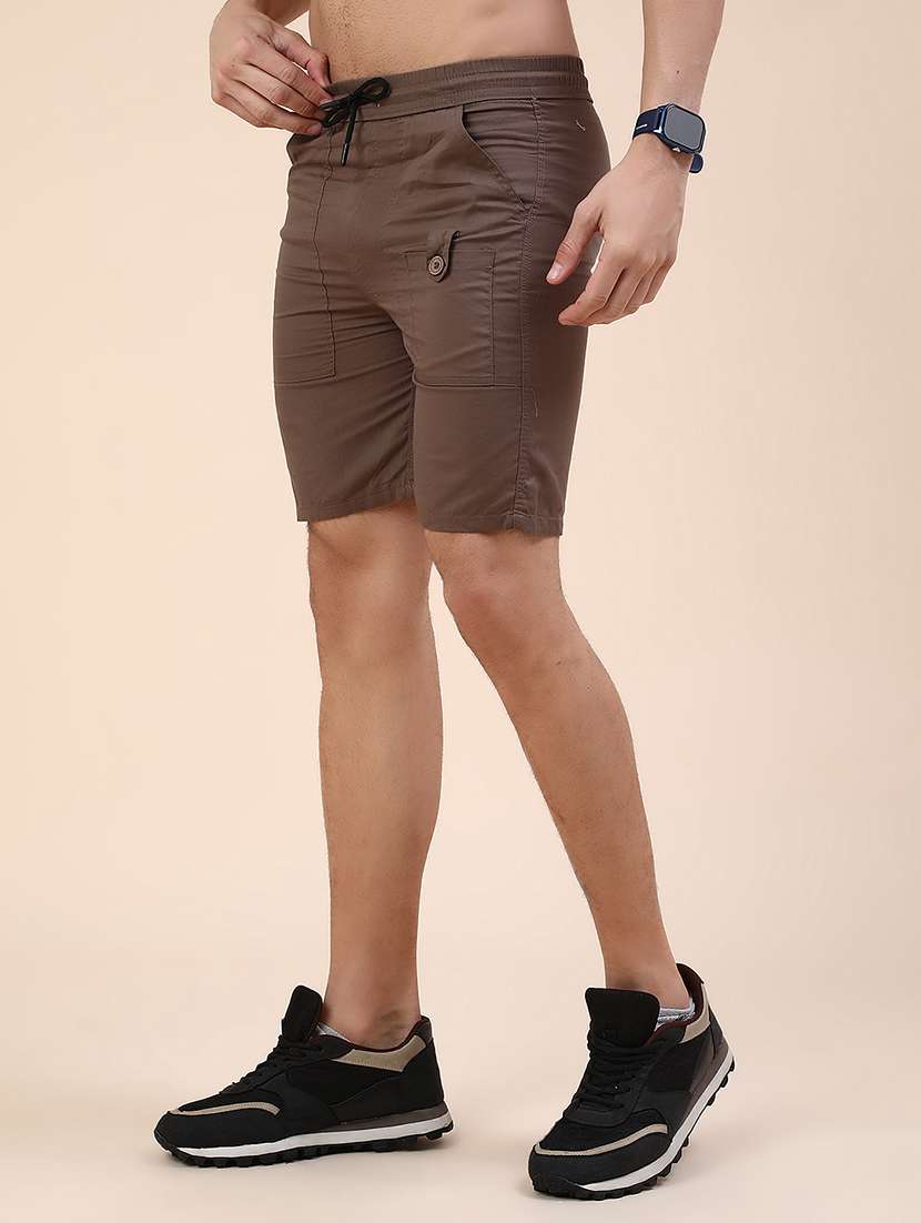 men solid mid rise slim fit short - 22361346 -  Standard Image - 3