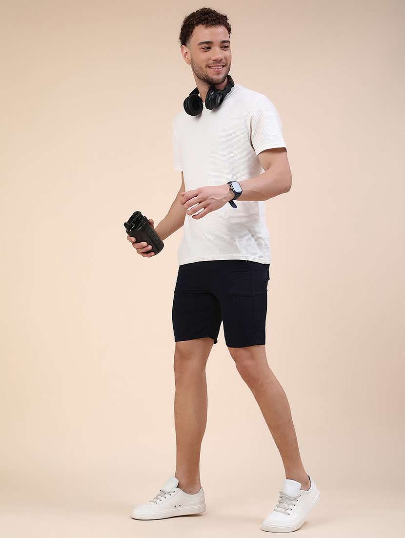 men solid mid rise slim fit short - 22361349 -  Standard Image - 5