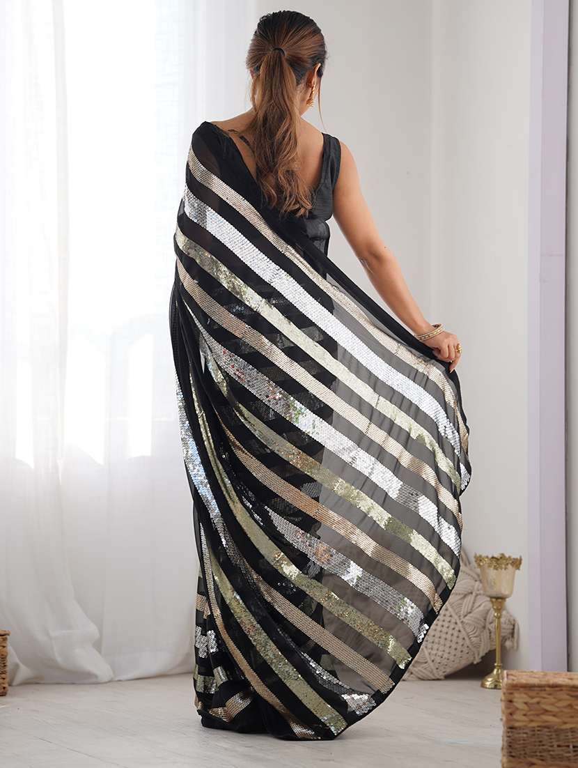 women solid with work embellished saree with blouse - 22361873 -  Standard Image - 5