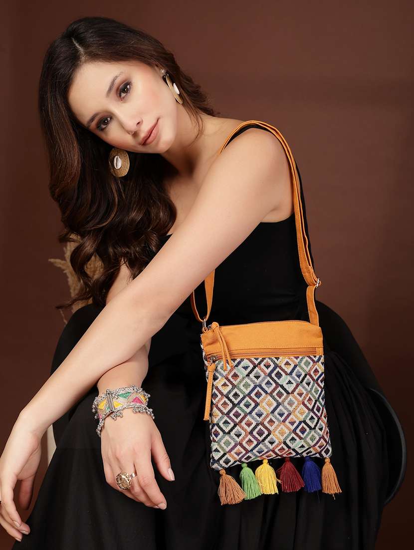 women self designed sling bag - 22362171 -  Standard Image - 5