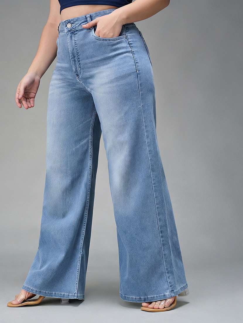 womne plus size solid high rise wide leg jeans