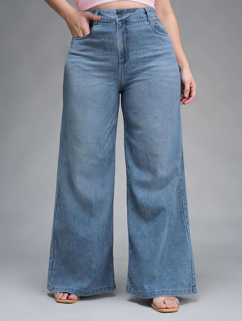 womne plus size solid high rise wide leg jeans