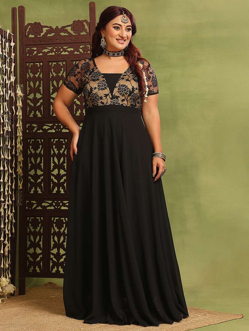 women plus size solid short sleeve fit and flared dress