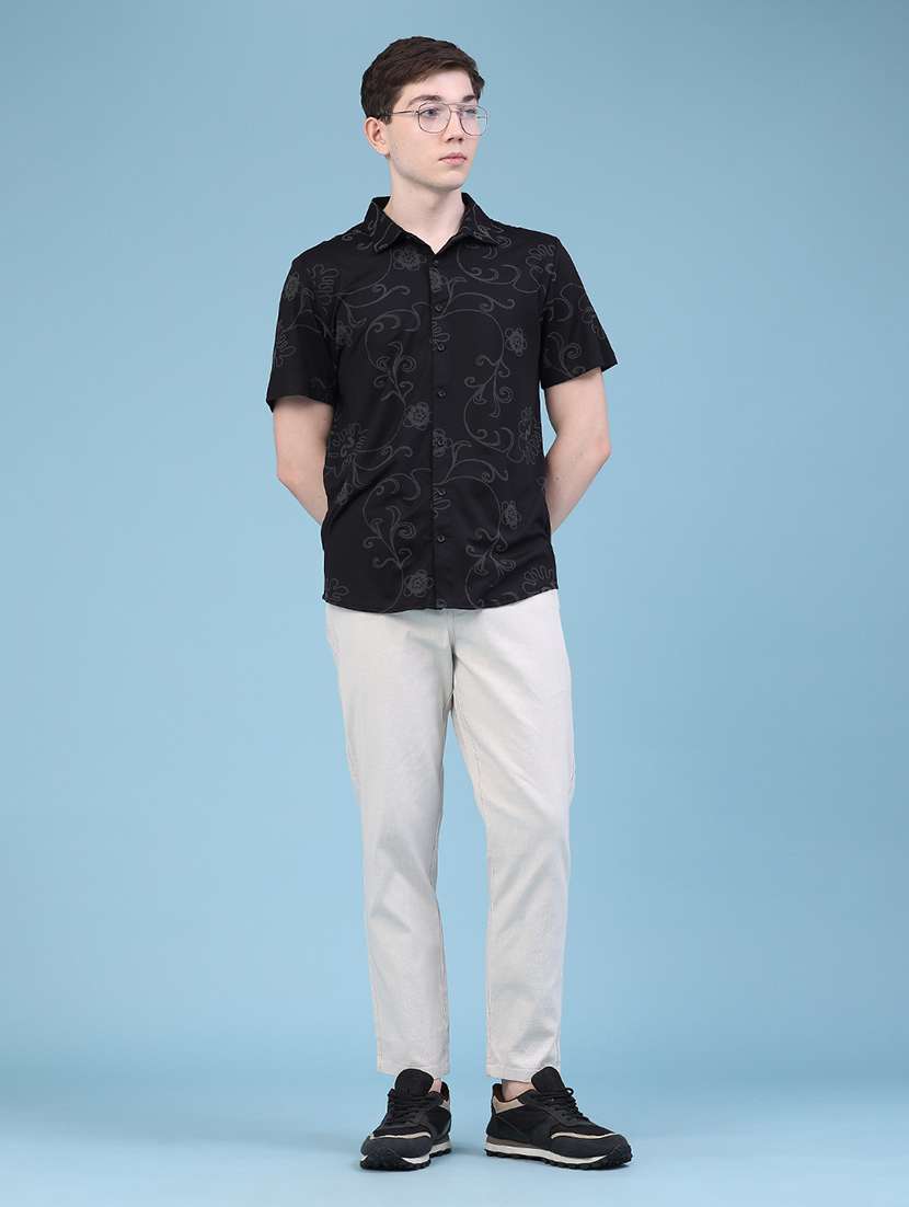 Men Solid Mid Rise Flat Front Casual Trouser - 22362857 -  Standard Image - 5