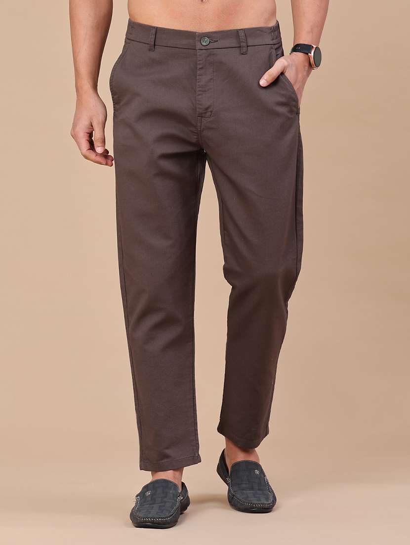 men solid mid rise chinos casual trouser