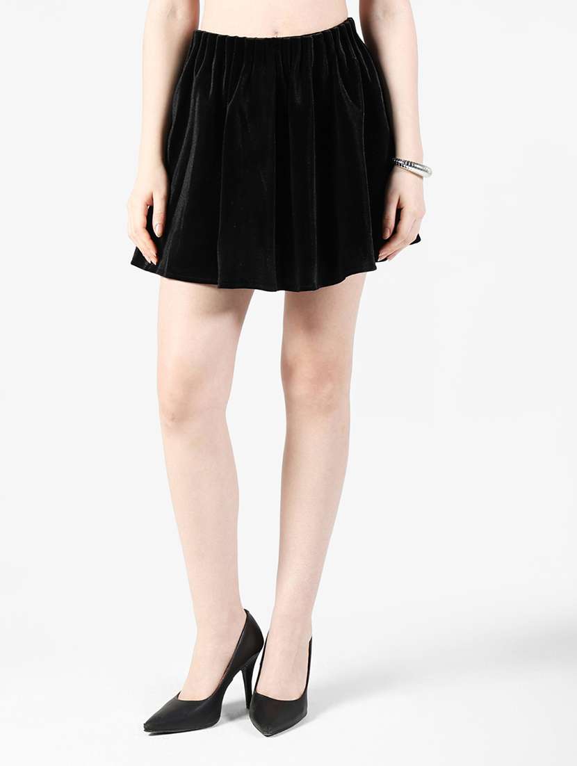 women solid mid rise layered mini skirt