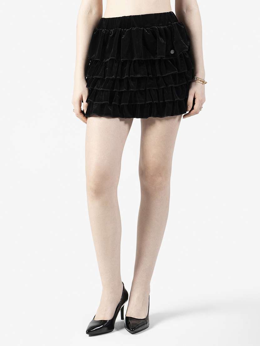 women solid mid rise layered mini skirt