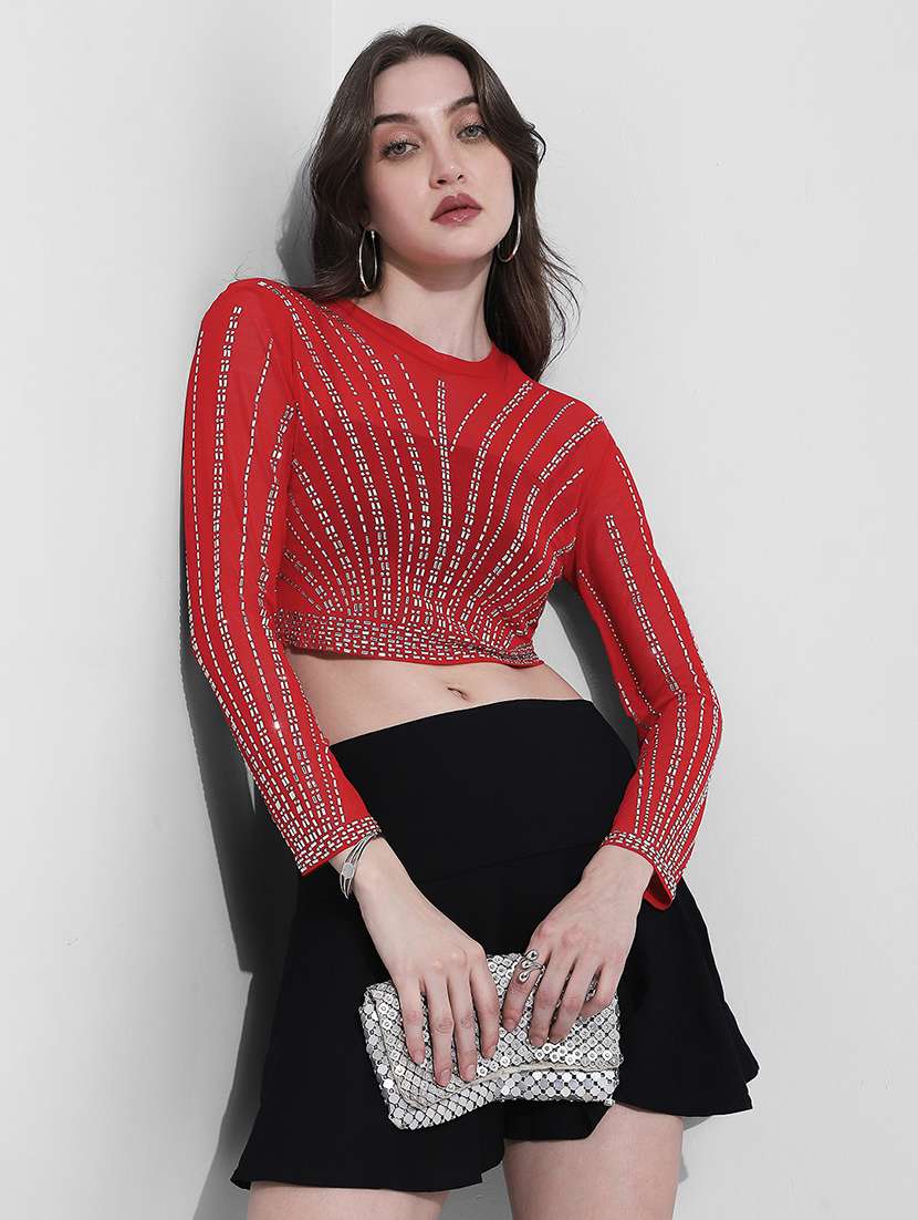 women embellsihed long sleeev crop top