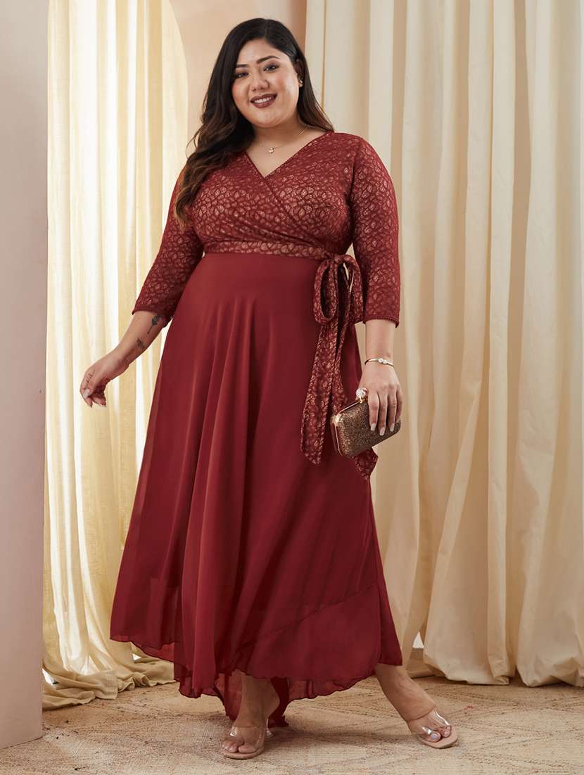women plus size self designed lace dress