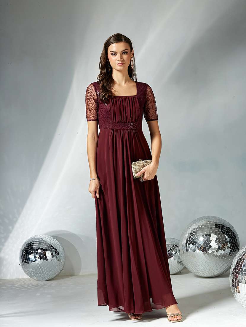 women self designed short sleeve fit & flare dress