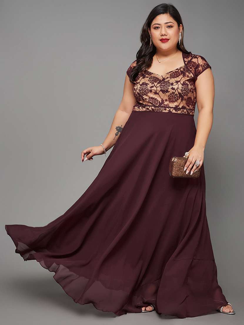 women plus size self designed lace dress