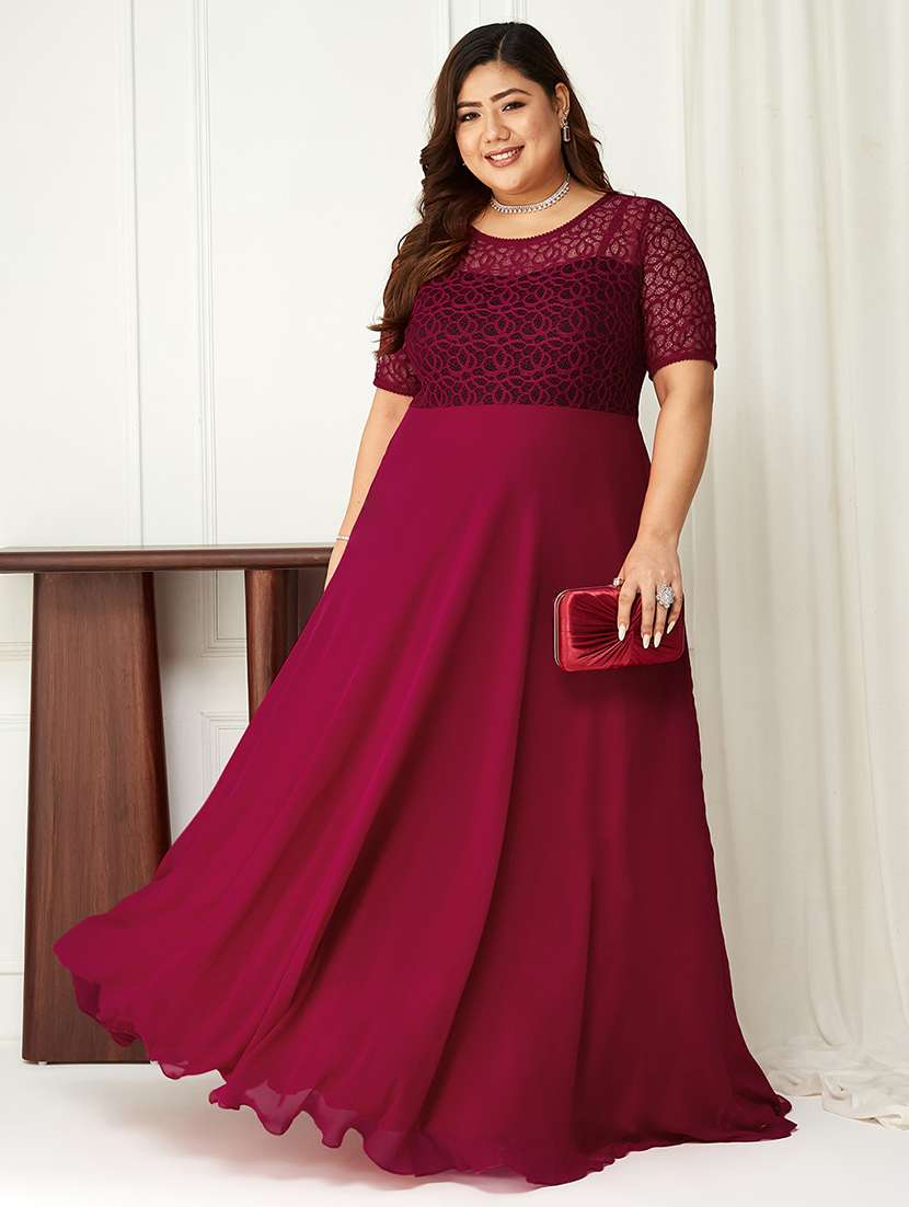 women plus size short sleeve fit & flare dress