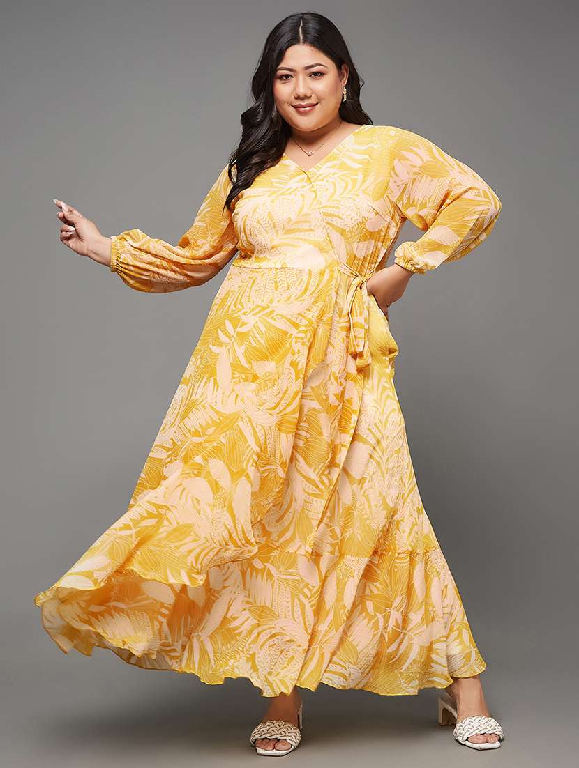 women plus size printed wrap dress