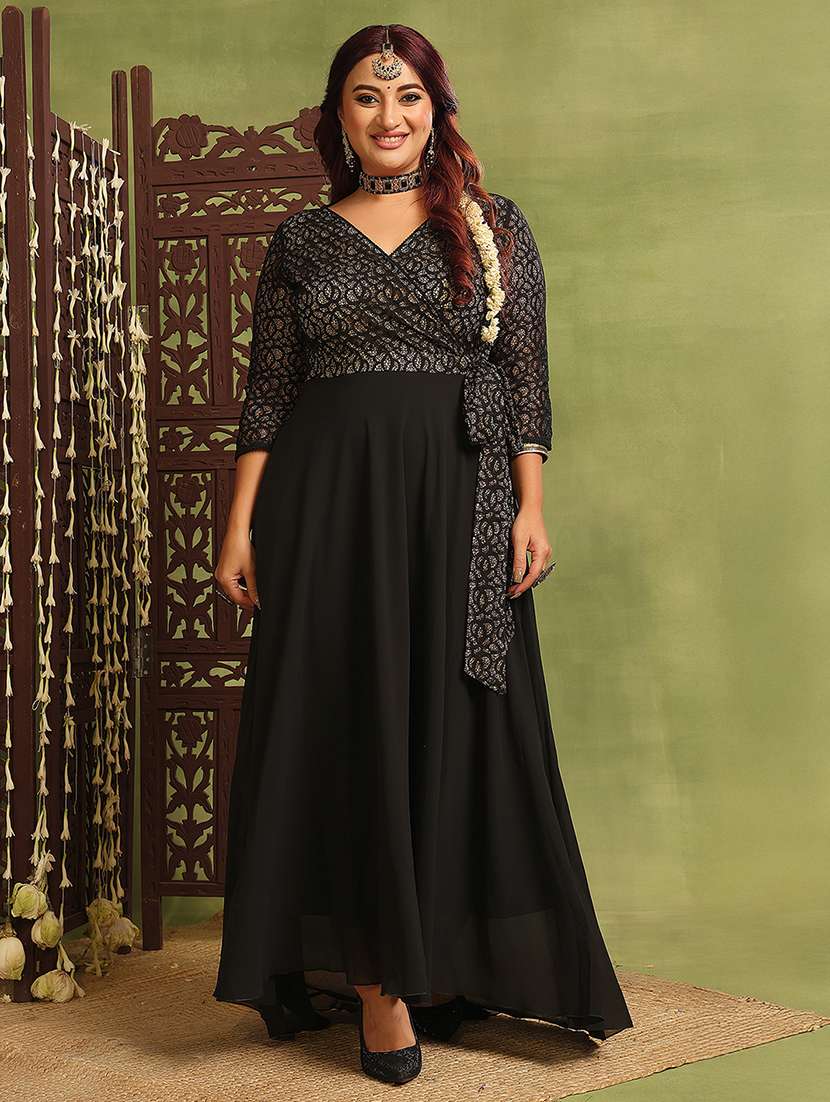 women plus size self designed lace dress