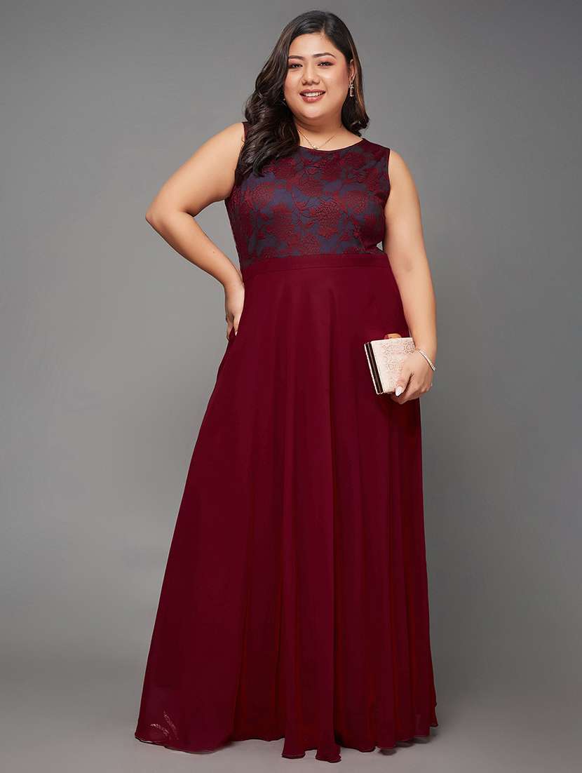 women plus size self designed lace dress