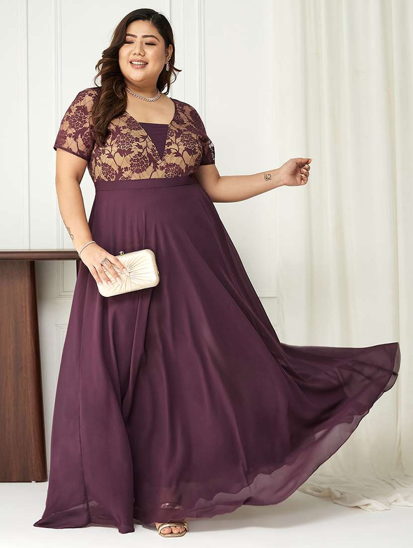 women plus size self designed lace dress