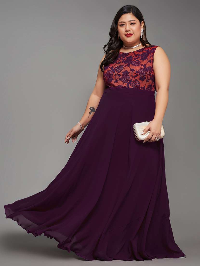 women plus size self designed lace dress