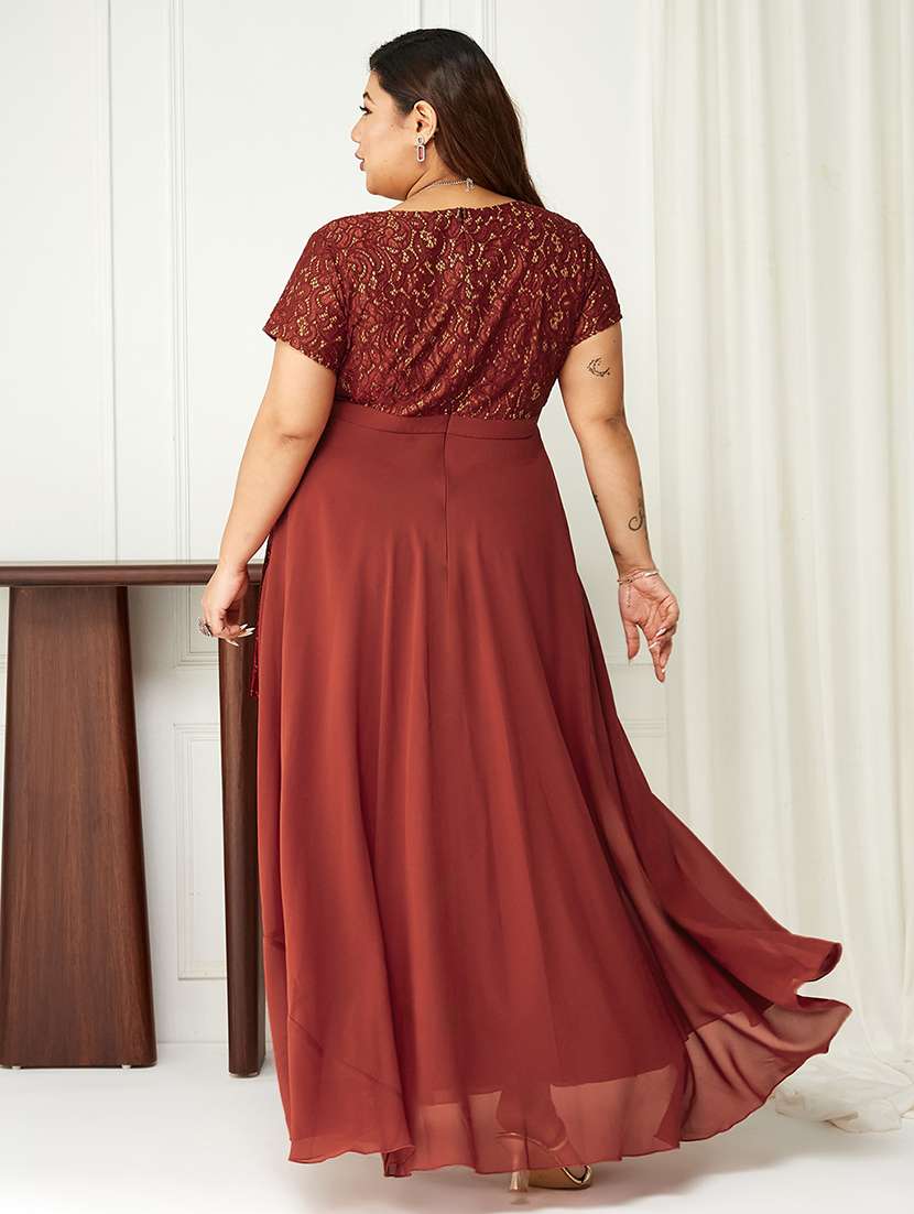 women plus size short sleeve fit & flare dress - 22363758 -  Standard Image - 3